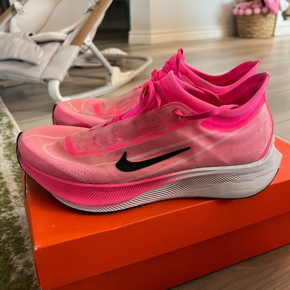 Nike Zoom Fly 3 - Picture 1 of 5